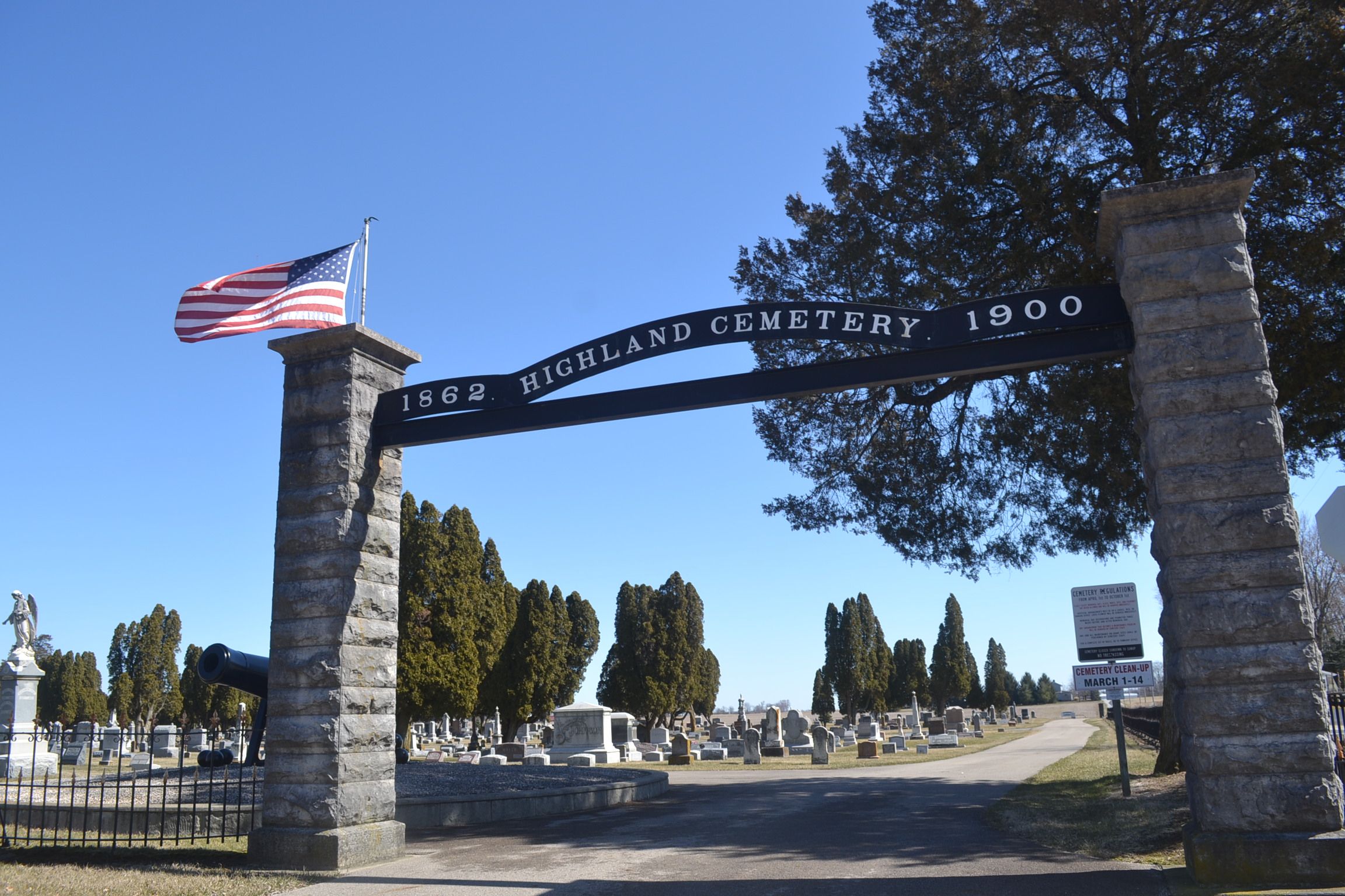 Highland Cemetery